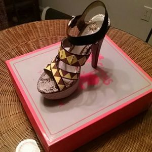 New!! Sam Edelman Circus Dawson platform sandals!